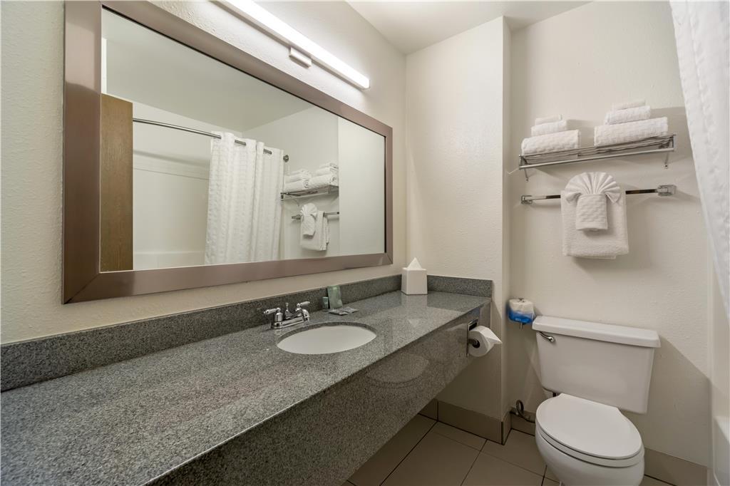 Western Seattle Airport Hotel